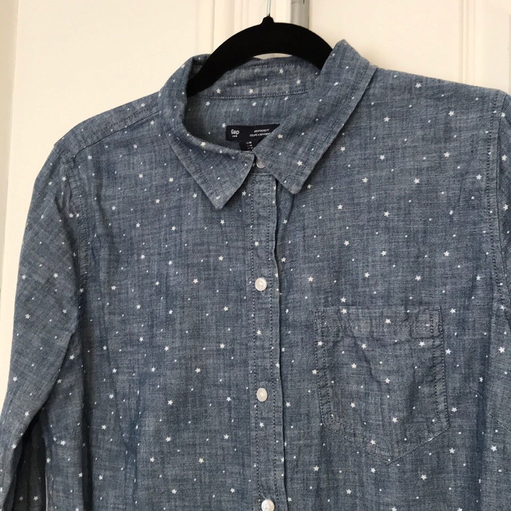 Starry chambray boyfriend fit button-up - Gap